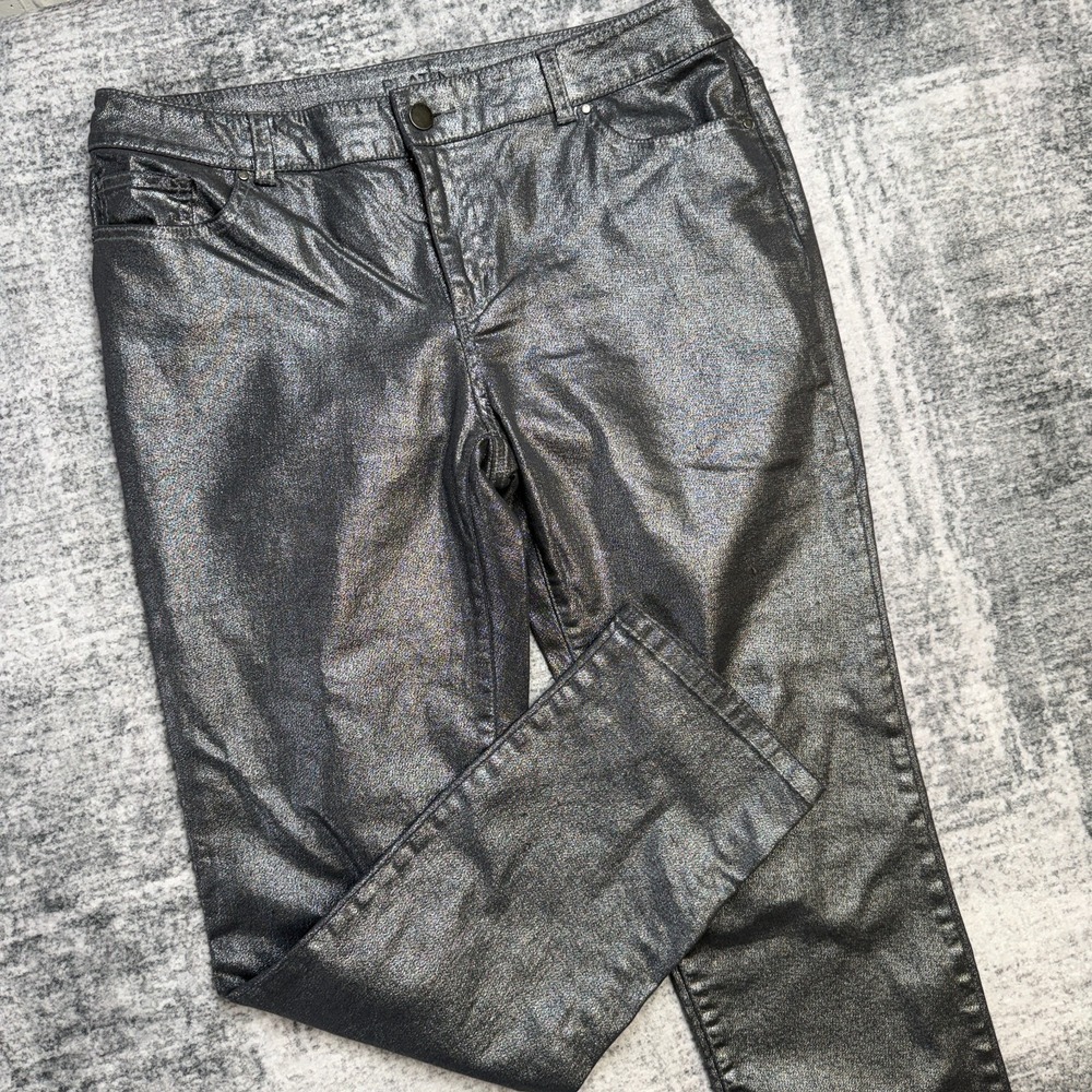 Chicos Platinum Jeans Womens US 8 Silver Metallic Coated Shimmer Party NYE‎ Sz 1